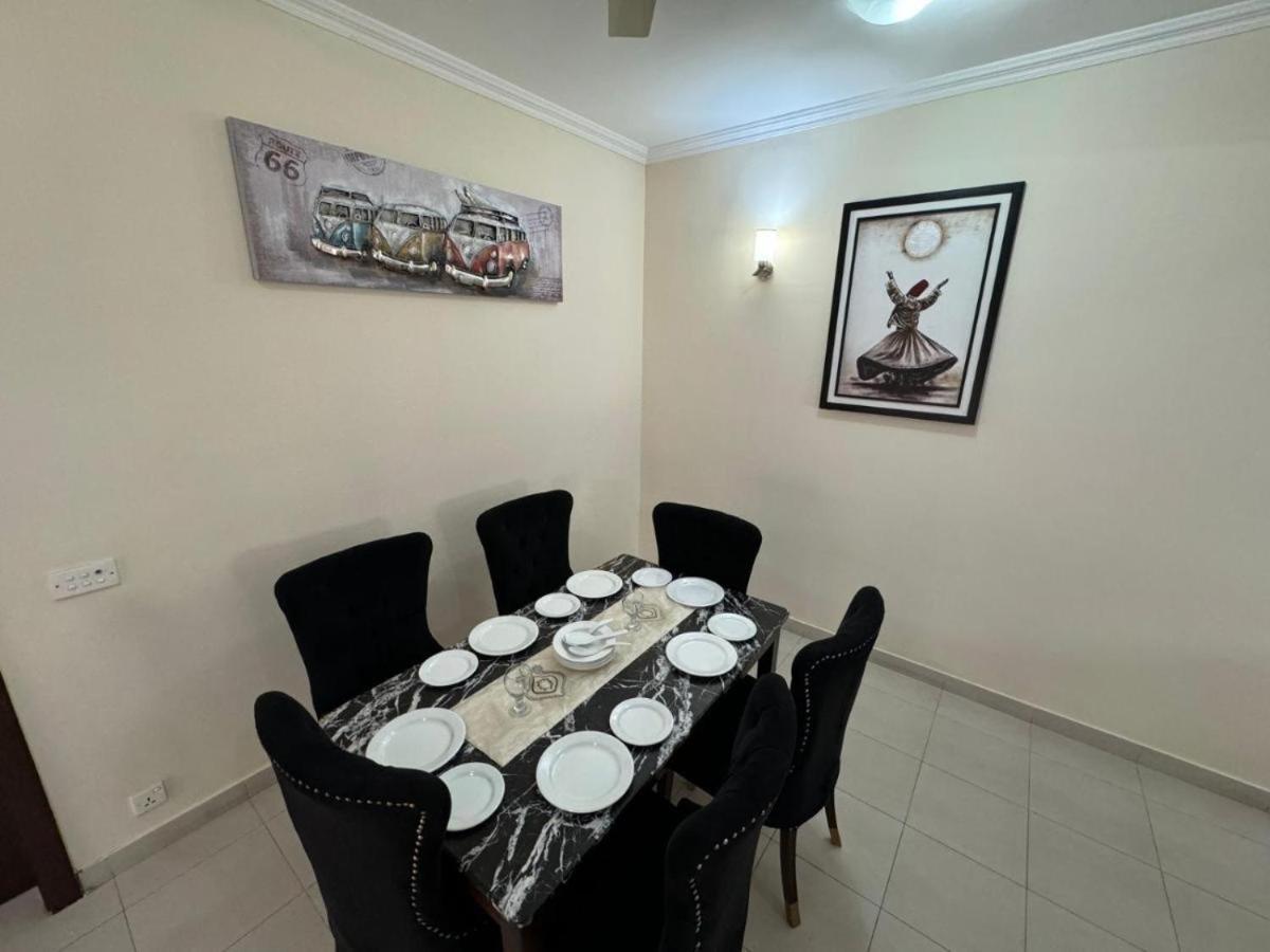Thomas Guest House Islamabad Exterior photo